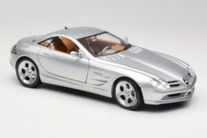 Mercedes SLR Vision Liquid Silver Maisto 1:18 B66962101 Metall — bild 6 av 8