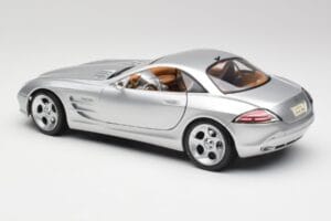 Mercedes SLR Vision Liquid Silver Maisto 1:18 B66962101 Metall — bild 7 av 8