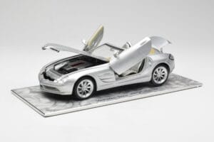 Mercedes SLR Vision Roadster Liquid Silver Maisto 1:18 B66963208 Metall — bild 2 av 8
