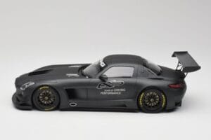 Mercedes AMG SLS C197 GT3 45 År Driving Performance Minichamps 1:18 151133100 Metall — bild 3 av 6