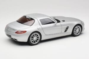 Mercedes SLS AMG C197 Iridium Silver Minichamps 1:18 100039026 Metall — bild 3 av 8