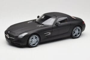 Mercedes SLS AMG C197 Matte Black Minichamps 1:18 100039027 Metall