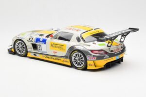 Mercedes SLS AMG GT3 #21 Rowe Racing Arnold / Roloff / Seyffarth / Jäger ADAC 24 Hours Nürburgring 2013 Minichamps 1:18 15113 — bild 5 av 6