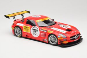 Mercedes SLS AMG GT3 #35 T. Heyer / T. Jager 24 Hours of Spa 2011 Minichamps 1:18 B66960196 Metall — bild 4 av 6