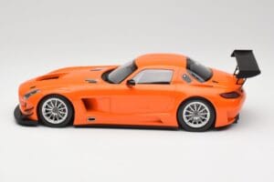 Mercedes SLS AMG GT3 C197 Street Orange Minichamps 1:18 151113105 Metall — bild 3 av 6