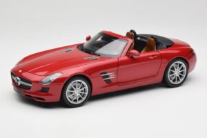 Mercedes SLS AMG R197 Roadster Le Mans Röd Minichamps 1:18 100039030 Metall