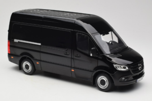Mercedes Sprinter Svart Norev 1:18 183041 Metall — bild 6 av 8