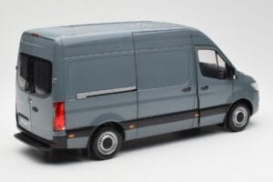 Mercedes Sprinter W907 Blågrå Norev 1:18 183423 Metall — bild 3 av 7