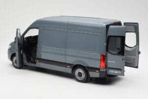 Mercedes Sprinter W907 Blågrå Norev 1:18 183423 Metall — bild 5 av 7