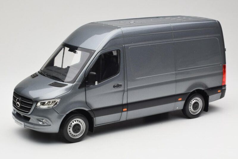 Mercedes Sprinter W907 Skåpbil Selenite Grey Metallic Norev 1:18 B66004163 Metall