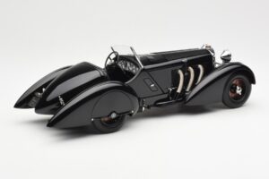 Mercedes SSK Trossi The Black Prince CMC 1:18 M-225 Metall — bild 2 av 6
