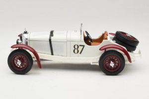 Mercedes SSKL #87 R. Caracciola Vit 1931 Bburago 1:18 3002-P1 Metall — bild 3 av 6