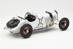 Mercedes SSKL #12 O. Merz German GP 1931 CMC 1:18 M-189 Metall — bild 2 av 6