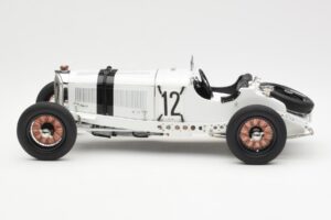 Mercedes SSKL #12 O. Merz German GP 1931 CMC 1:18 M-189 Metall — bild 3 av 6