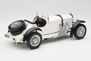 Mercedes SSKL Vit Bburago 1:18 3002 Metall — bild 3 av 8