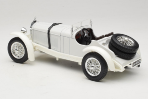 Mercedes SSKL Vit 1931 Bburago 1:18 3002-M2 Metall — bild 5 av 6
