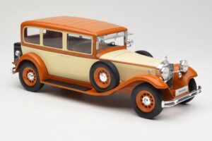 Mercedes Type Nurburg W08 460/460K Beige MCG 1:18 MCG18034 Metall — bild 4 av 6