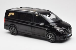 Mercedes V-Class W447 AMG Line Svart Norev 1:18 183860 Metall — bild 5 av 6