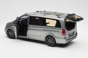 Mercedes V-Class W447 AMG Line Grå Metallic Norev 1:18 183488 Metall — bild 6 av 9