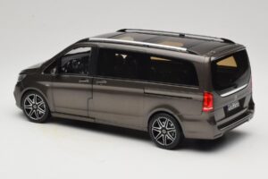 Mercedes V-Class W447 AMG Line Indium Grey Norev 1:18 183873 Metall — bild 7 av 8