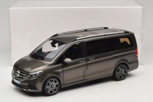 Mercedes V-Class W447 AMG Line Indium Grey Norev 1:18 183873 Metall — bild 8 av 8