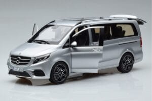 Mercedes V-Class V260 AMG Line Silver Norev 1:18 183871 Metall — bild 2 av 10