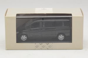 Mercedes Viano W639 Atlantis Blue Minichamps 1:43 B67871200 Metall — bild 4 av 4