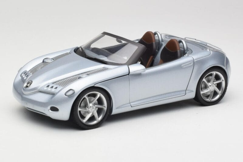 Mercedes Vision SLA Silver Gate 1:18 B66962114 Metall