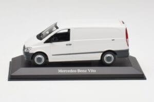 Mercedes Vito Arctic Vit Minichamps 1:43 B66960524 Metall