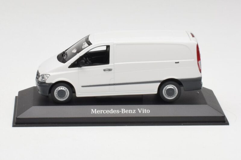 Mercedes Vito Arctic Vit Minichamps 1:43 B66960524 Metall