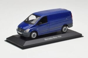 Mercedes Vito Atlantis Blå Minichamps 1:43 B66960525 Metall — bild 2 av 4