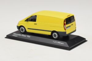 Mercedes Vito Kastenwagen Gul Minichamps 1:43 400032260 Metall — bild 3 av 4