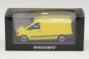 Mercedes Vito Kastenwagen Gul Minichamps 1:43 400032260 Metall — bild 4 av 4
