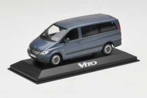 Mercedes Vito W638 Lugano Grey Minichamps 1:43 B67871201 Metall — bild 2 av 4