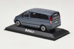 Mercedes Vito W638 Lugano Grey Minichamps 1:43 B67871201 Metall — bild 3 av 4