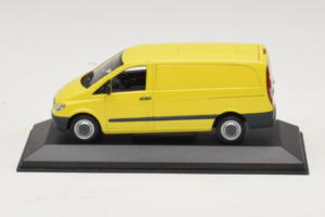 Mercedes Vito W638 Gul Minichamps 1:43 B67871200-R1 Metall