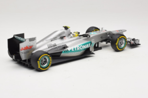 Mercedes W03 #8 N. Rosberg Mercedes AMG Petronas 2012 Minichamps 1:18 110120008 Metall — bild 2 av 7