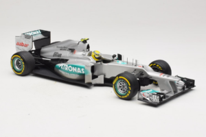 Mercedes W03 #8 N. Rosberg Mercedes AMG Petronas 2012 Minichamps 1:18 110120008 Metall — bild 4 av 7