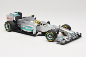 Mercedes W03 #8 N. Rosberg Mercedes AMG Petronas Showcar 2012 Minichamps 1:18 110120078 Metall — bild 4 av 7