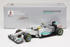Mercedes W03 #8 N. Rosberg Mercedes AMG Petronas Showcar 2012 Minichamps 1:18 110120078 Metall — bild 7 av 7