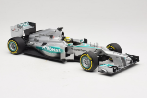 Mercedes W04 #9 N. Rosberg Mercedes AMG Petronas Showcar 2013 Minichamps 1:18 110130079 Metall — bild 4 av 7