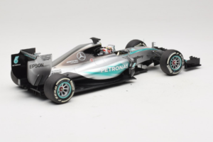 Mercedes W06 #44 L. Hamilton F1 World Champion 2015 Dealer Edition Minichamps 1:18 B66960539 Metall — bild 2 av 7
