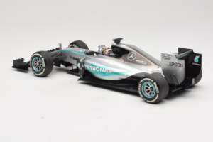 Mercedes W06 #44 L. Hamilton F1 World Champion 2015 Dealer Edition Minichamps 1:18 B66960539 Metall — bild 5 av 7