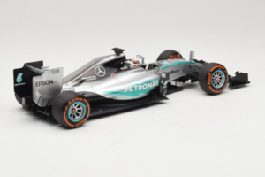 Mercedes W06 #44 L. Hamilton Mercedes AMG Petronas Japanese Grand Prix Winner 2015 Minichamps 1:18 110150344 Metall — bild 2 av 7