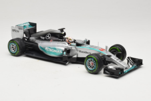 Mercedes W06 #44 L. Hamilton Mercedes AMG Petronas United States Grand Prix Winner World Champion 2015 Minichamps 1:18 110150 — bild 4 av 7