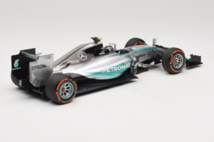 Mercedes W06 #6 N. Rosberg Mercedes AMG Petronas Japanese Grand Prix 2015 Minichamps 1:18 110150206 Metall — bild 2 av 7