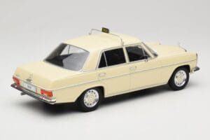 Mercedes W115 Beige Taxi MCG 1:18 MCG18055 Metall — bild 2 av 6