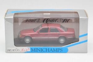Mercedes 300D W124 Röd Minichamps 1:43 3209 Metall — bild 4 av 4