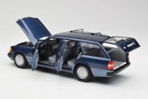 Mercedes 300D W124 T-Modell Nautical Blå Norev 1:18 183962 Metall — bild 5 av 8