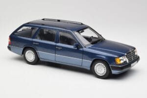 Mercedes 300D W124 T-Modell Nautical Blå Norev 1:18 183962 Metall — bild 6 av 8